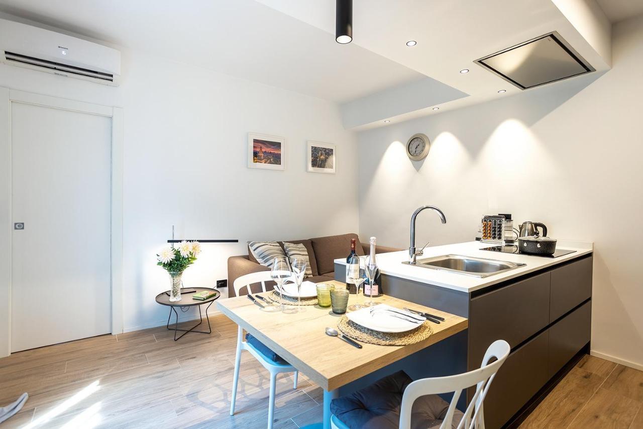 Suite 2 Centro Milano,Duomo,Navigli Exterior photo